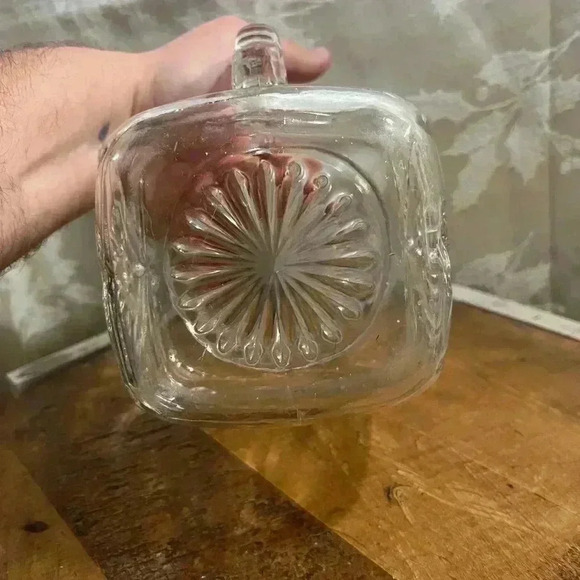 Anchor Hocking Depression Glass  40 Ounce Pitcher - Picture 5 of 8